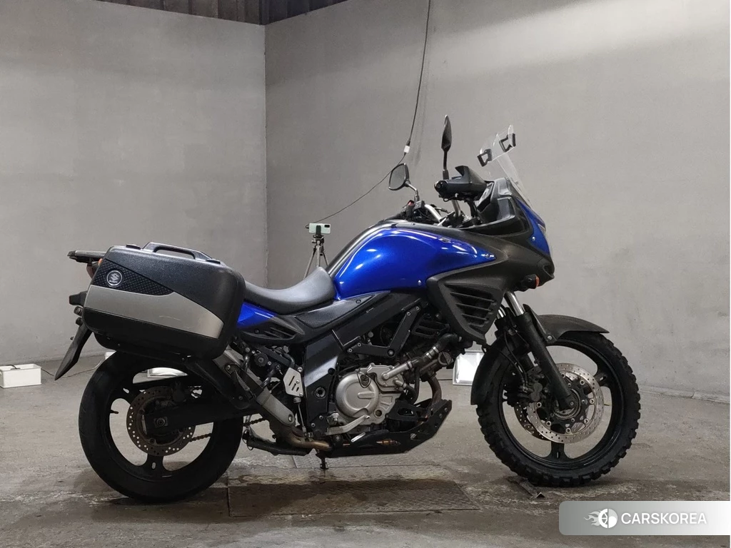 Проданный Suzuki V-STROM 650 DL650 2013 из Японии, фото 2