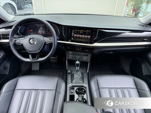Volkswagen Passat 2021 Черный из Китая