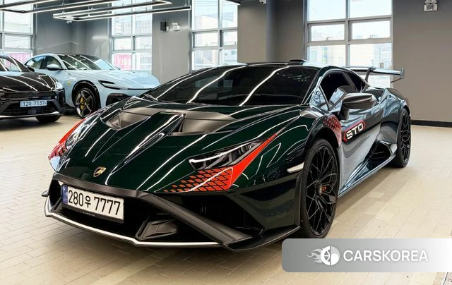 Lamborghini Huracan 2023 Темно-зеленый из Кореи