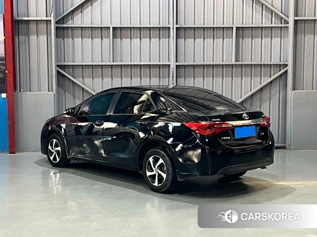 Toyota Lei Ling 2018 Черный из Китая