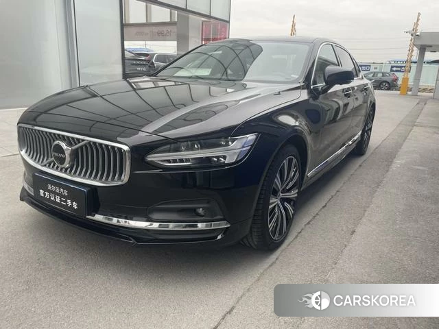 Volvo S90 2024 Черный из Китая