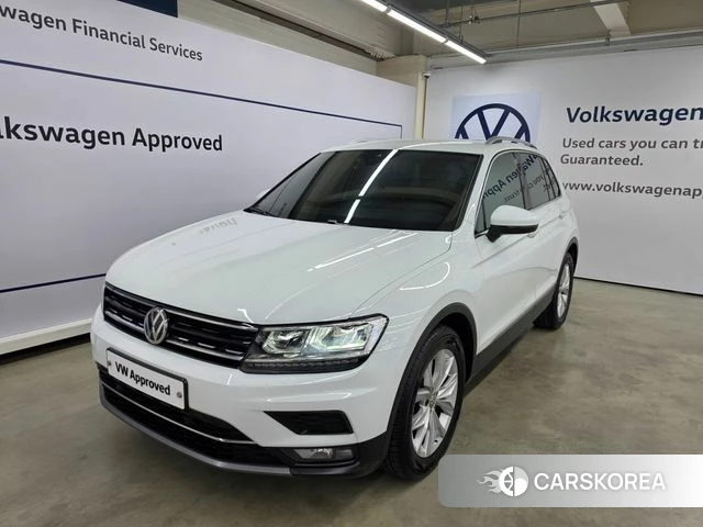 Volkswagen Tiguan second Generation 2020 Белый из Кореи