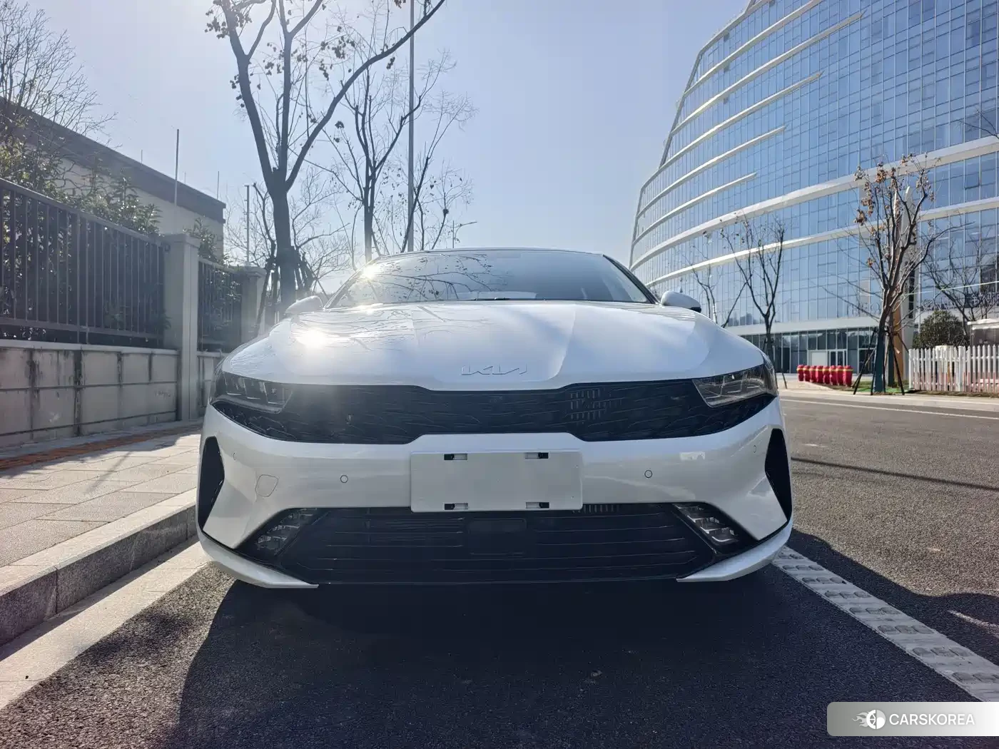 Kia K5 2026 Белый из Китая