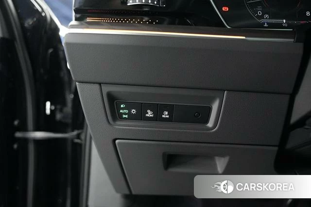 Volkswagen Touareg 2022 Черный из Китая