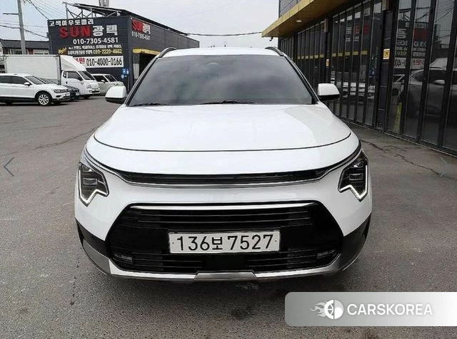Kia Di Ol Nu Niro 2022 Белый из Кореи