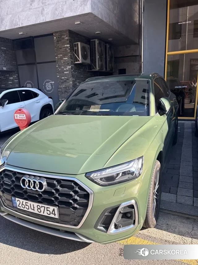 Audi Q5 (FY) 2024 Светло-зеленый из Кореи