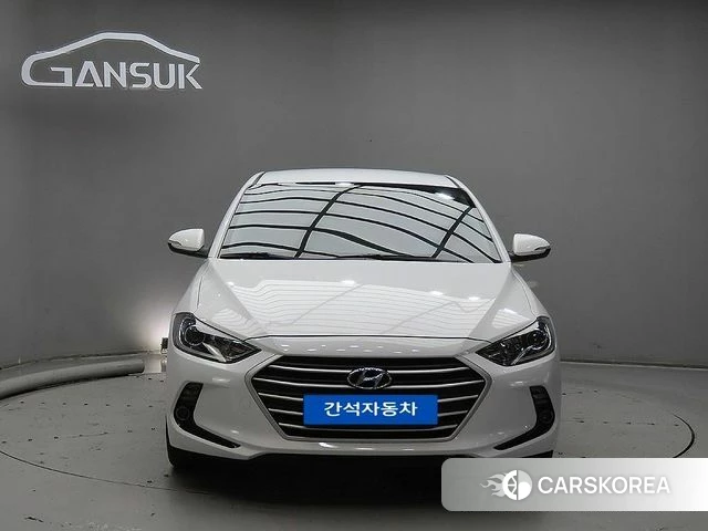 Hyundai Avante AD 2018 Белый из Кореи