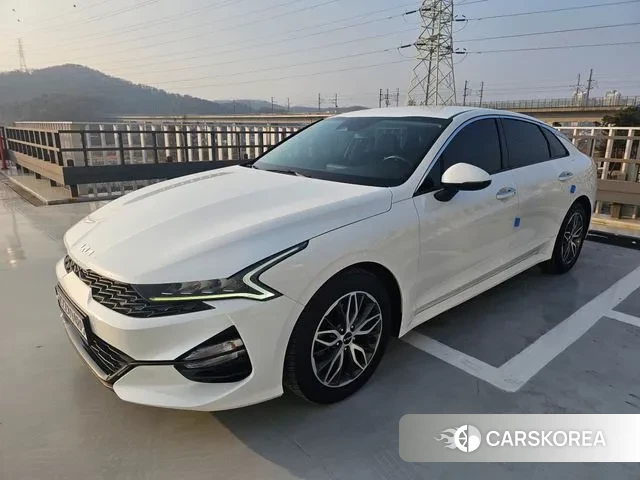 Kia K5 3rd generation 2022 Белый из Кореи