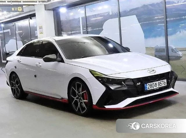 Hyundai Avante (CN7) 2022 Белый из Кореи