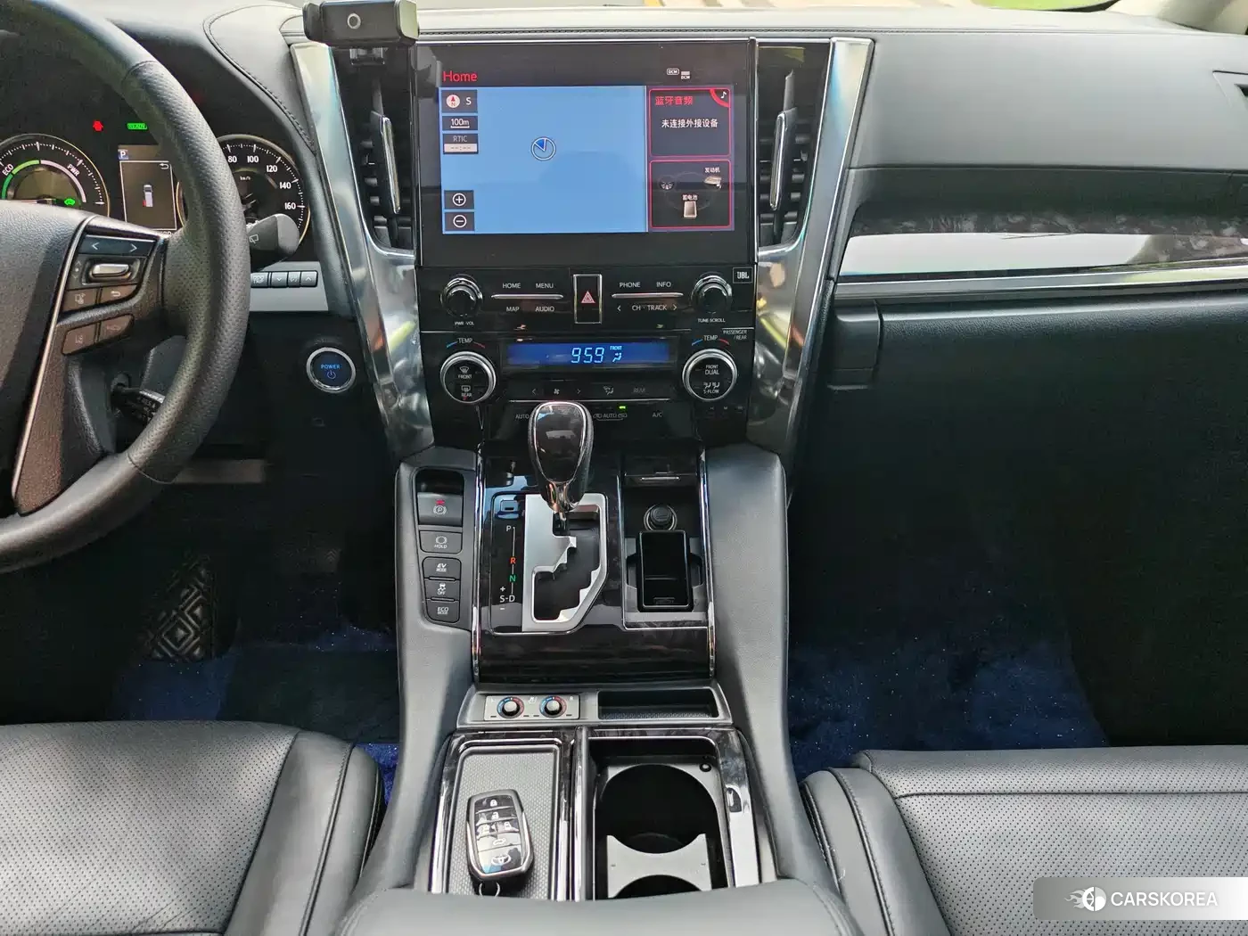 Toyota Vellfire 2022 Белый из Китая