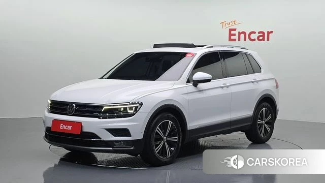 Volkswagen Tiguan second Generation 2018 Белый из Кореи