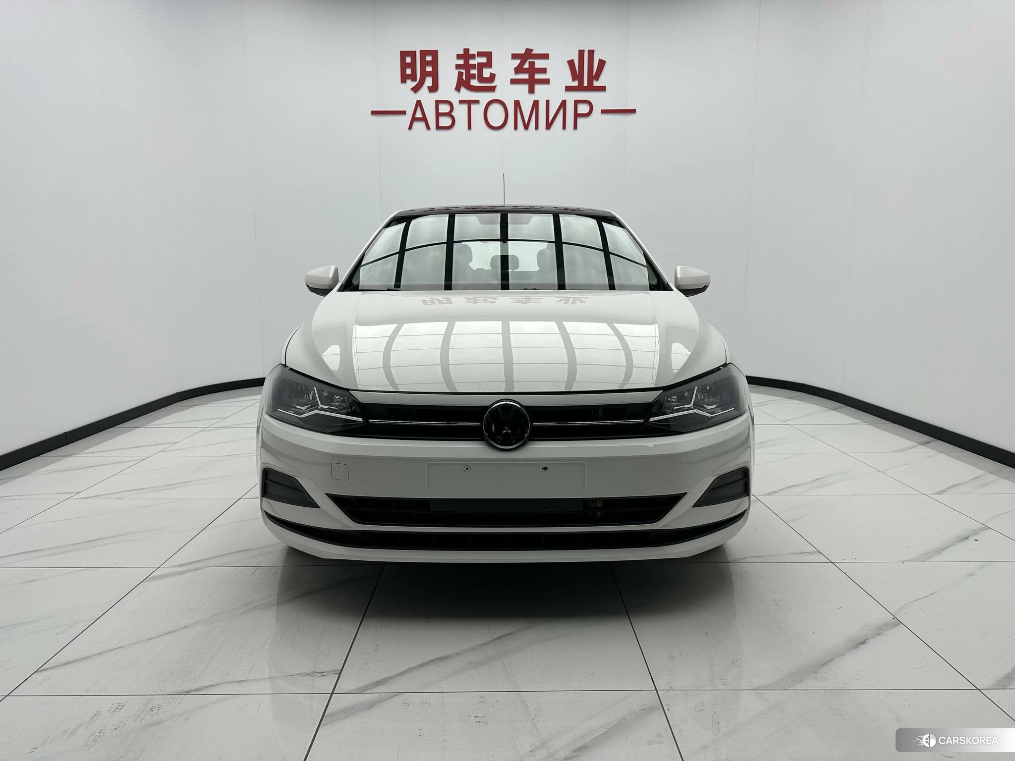 Volkswagen Polo 2021 Белый из Китая