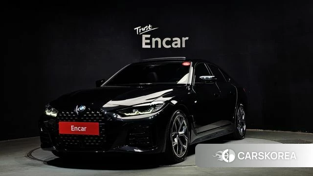 BMW 4 Series (G22) 2024 Черный из Кореи