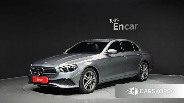 Mercedes-Benz E-Class W213 2022 Серый из Кореи