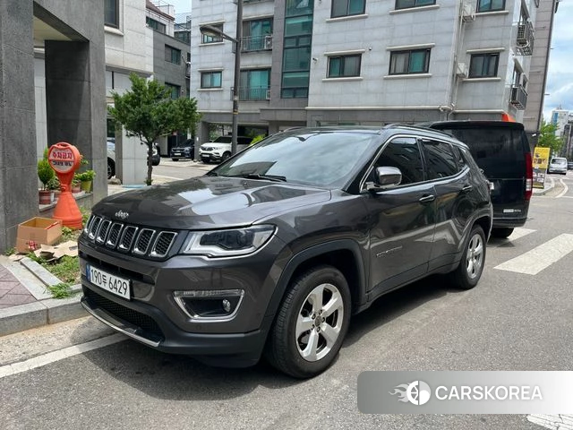 Jeep Compass 2nd Generation 2021 Серый из Кореи