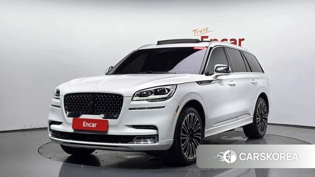Lincoln Aviator 2nd generation 2020 Белый из Кореи