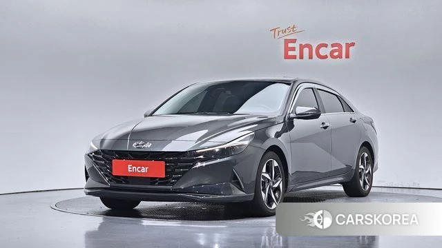Hyundai Avante Hybrid (CN7) 2023 Темно-зеленый из Кореи