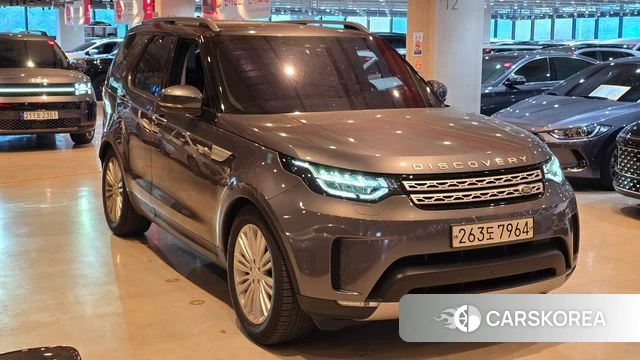 Land Rover Discovery 5 2018 Серый из Кореи
