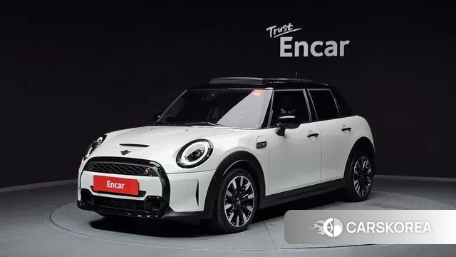 Mini Cooper S 2023 Белый из Кореи