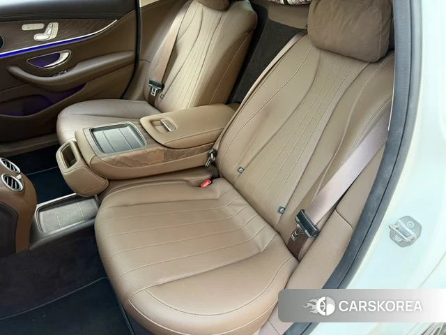 Mercedes-Benz E-class id 3896125 из Китая