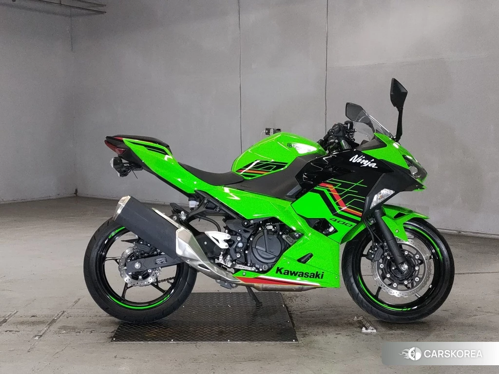 Проданный Kawasaki NINJA 400 2023 из Японии