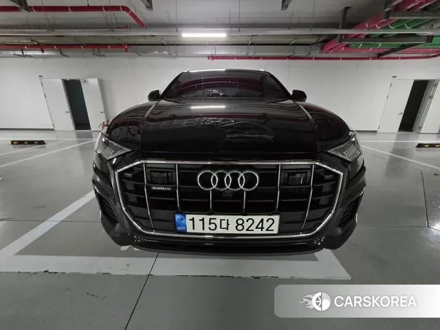 Audi Q8 (4M) 2022 Черный из Кореи