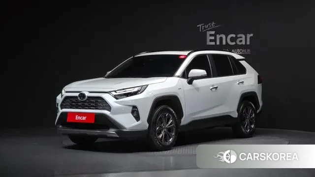 Toyota RAV4 5th Generation 2025 Белый из Кореи