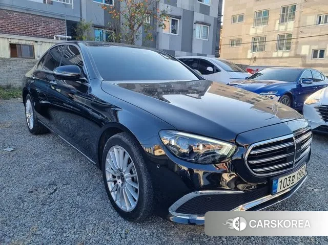 Mercedes-Benz E-Class W213 2021 Черный из Кореи