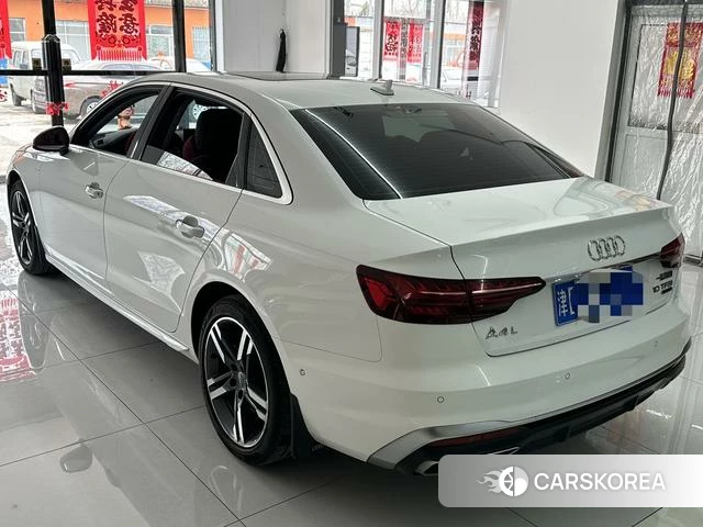 Audi A4L 2021 Белый из Китая