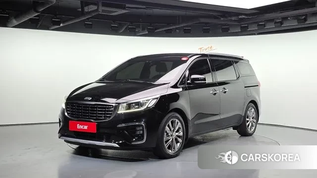 Kia The New Carnival 2018 Черный из Кореи