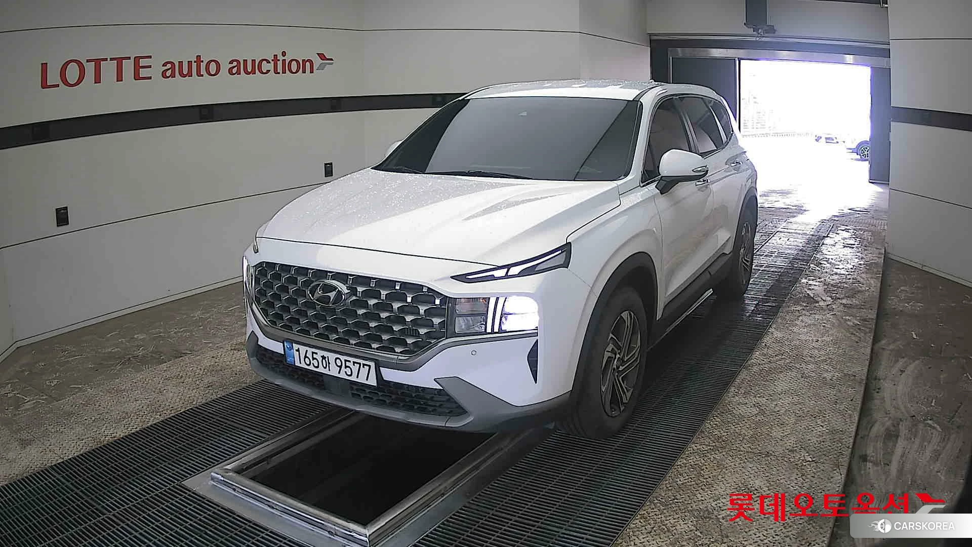 Hyundai Santa Fe 2021 Creamy White Pearl (optional) из Кореи