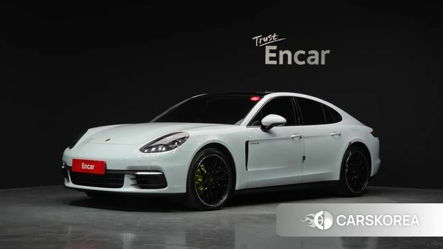 Porsche Panamera (971) 2020 Белый из Кореи