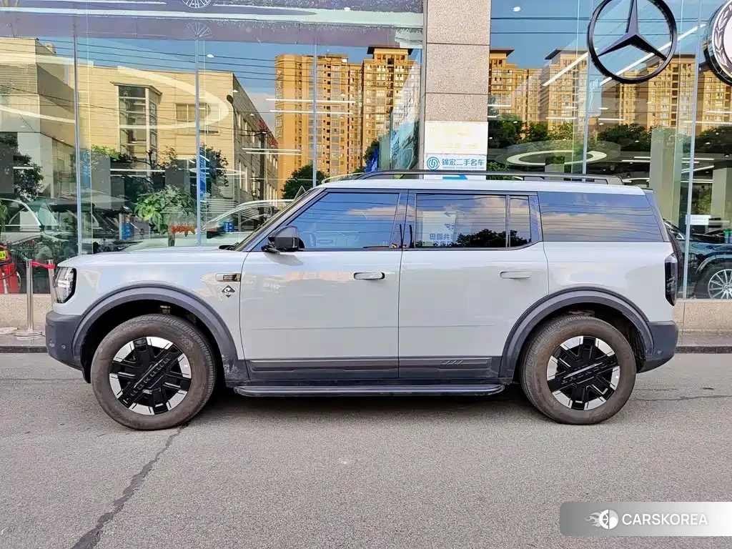 Ford Bronco 2025 Silver/gray из Китая