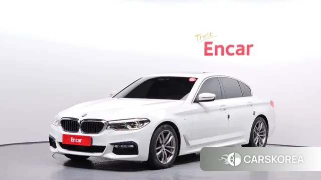 BMW 5 Series (G30) 2018 Белый из Кореи