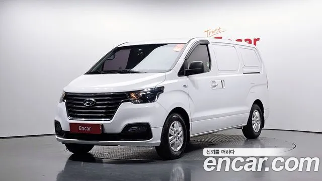 Hyundai The New Grand Starex 2018 Белый из Кореи