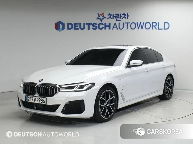 BMW 5 Series (G30) 2020 Белый из Кореи