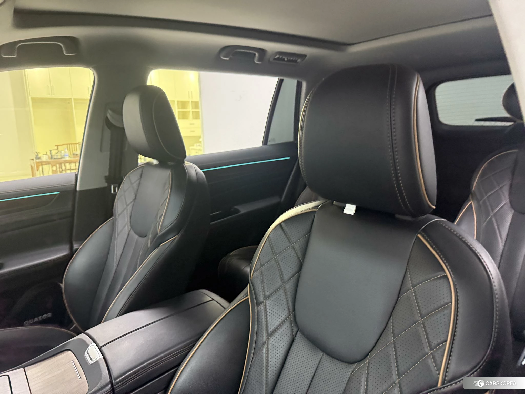 Ford Lingyu 2021 Красный из Китая