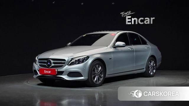 Mercedes-Benz C-Class W205 2018 Серебряный из Кореи