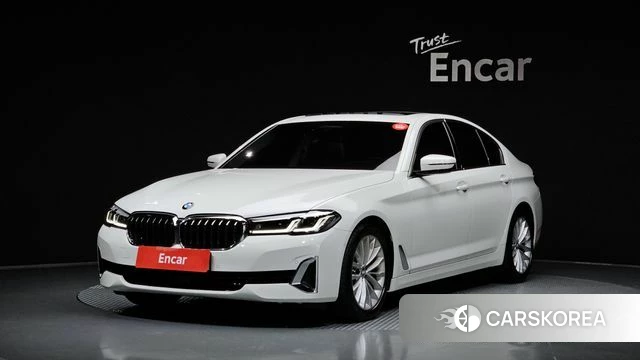 BMW 5 Series (G30) 2022 Белый из Кореи