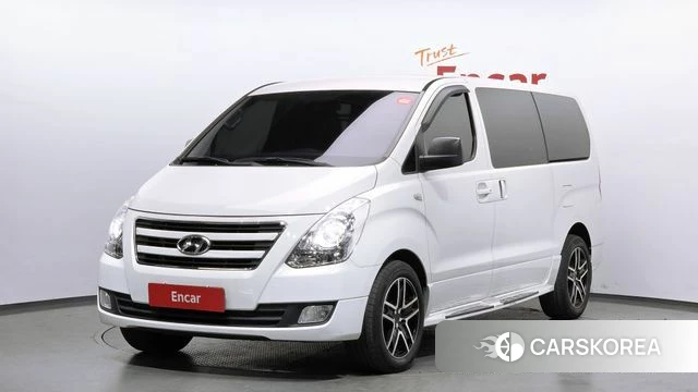 Hyundai Grand Starex 2018 Белый из Кореи