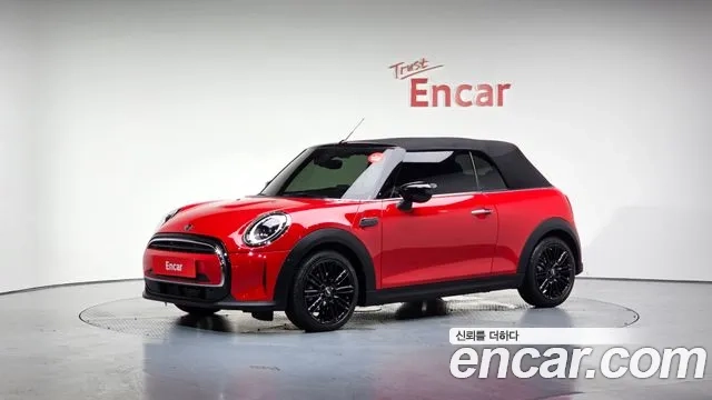 Mini Cooper Convertible 2024 Красный из Кореи