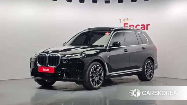 BMW X7 (G07) 2024 Черный из Кореи