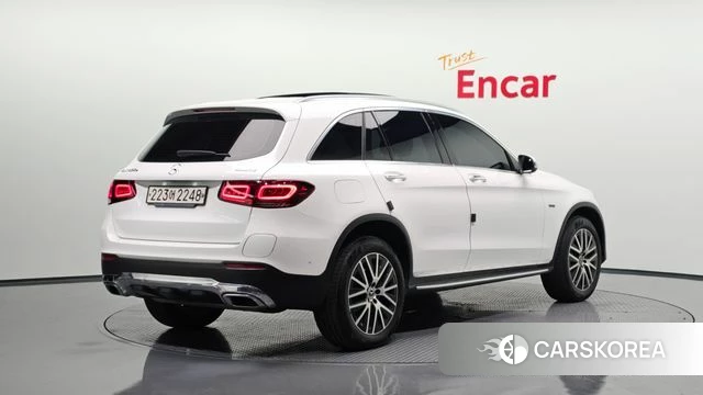 Mercedes-Benz GLC-Class X253 2020 Белый из Кореи