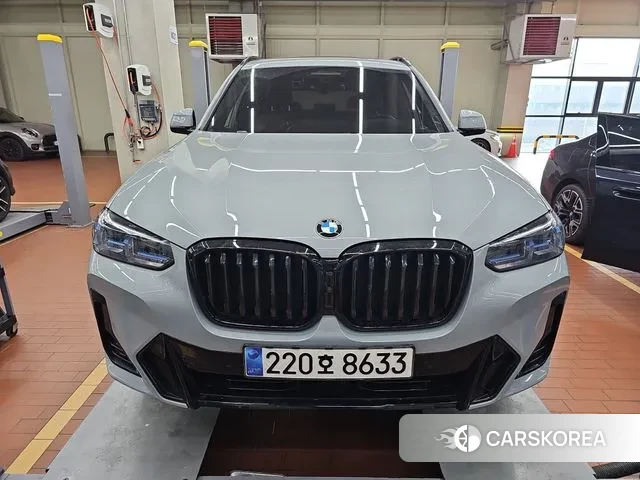 BMW X3 (G01) 2023 Серебристо-серый из Кореи