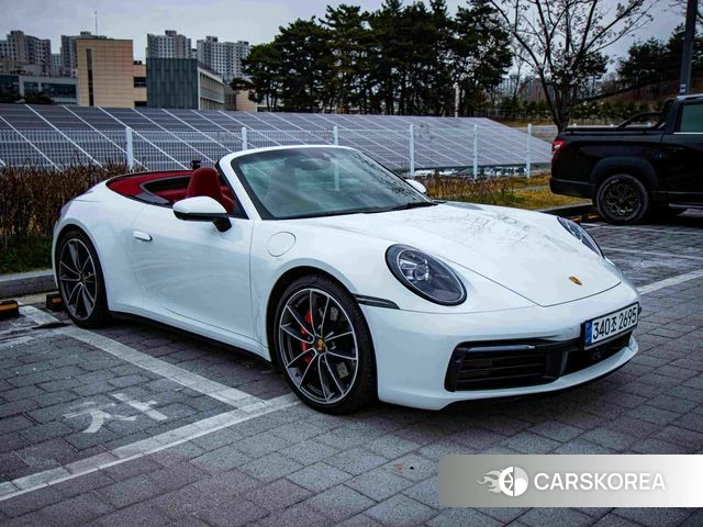 Porsche 911(992) 2021 Белый из Кореи