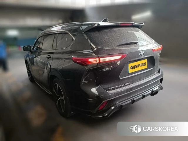 Toyota Crown Lufang 2021 Черный из Китая