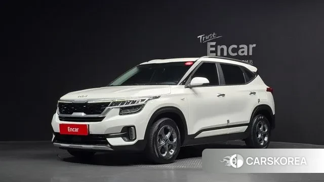 Kia Seltos 2022 Белый из Кореи