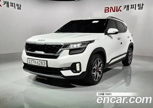 Kia Seltos 2021 Белый из Кореи