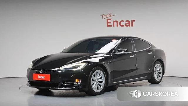 Tesla Model S 2018 Черный из Кореи