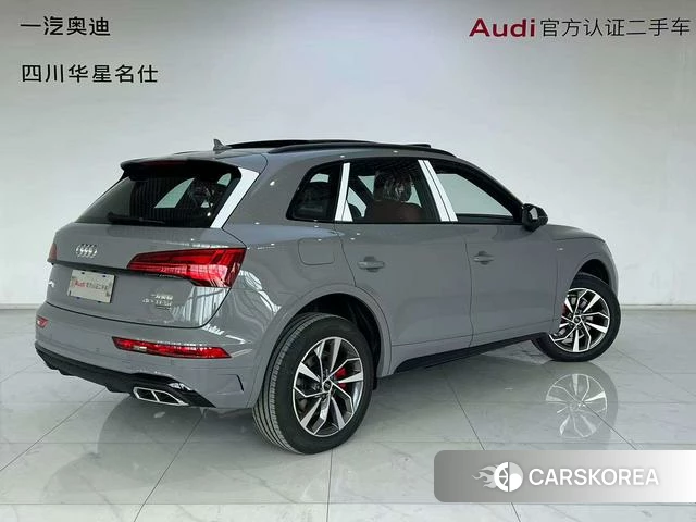 Audi Q5L 2025 Темно-серый из Китая
